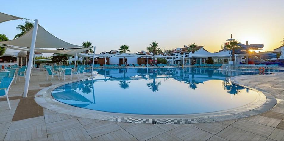 Fun&Sun River Villas With Amazing Landscape 5+1 Belek Exterior foto